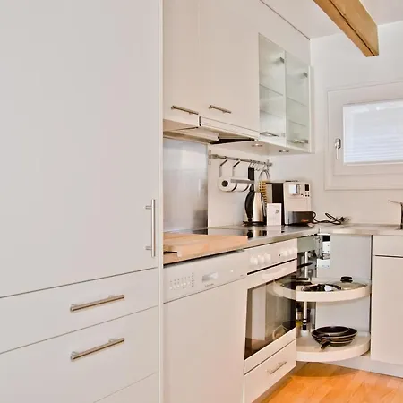 Nussbaum - Griwarent Ag